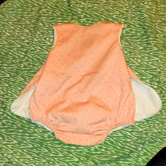 💲2 for $30💲"LWJ" Monogram Like New 18mo Girls Easter/Spring Suit - Picture 3 of 10